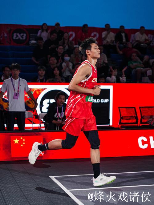 战胜美国队!中国男篮挺进U23三人篮球世界杯八强 战胜美国队!中国男篮挺进U23三人篮球世界杯八强