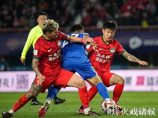 足协杯半决赛：河南队历史性闯入决赛，国安7球大胜玉昆